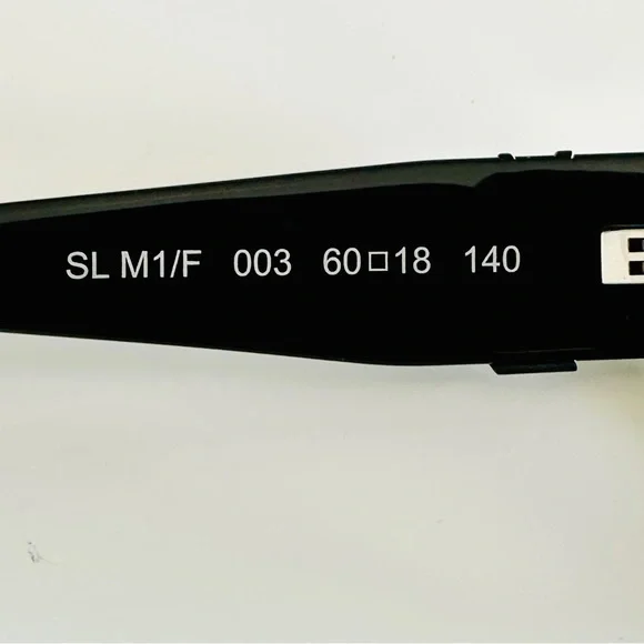 Saint Laurent Round Oversized Sunglasses SL M1/F 003 - Picture 4 of 7